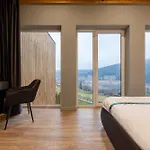 Agate & Chalet Mykulychyn